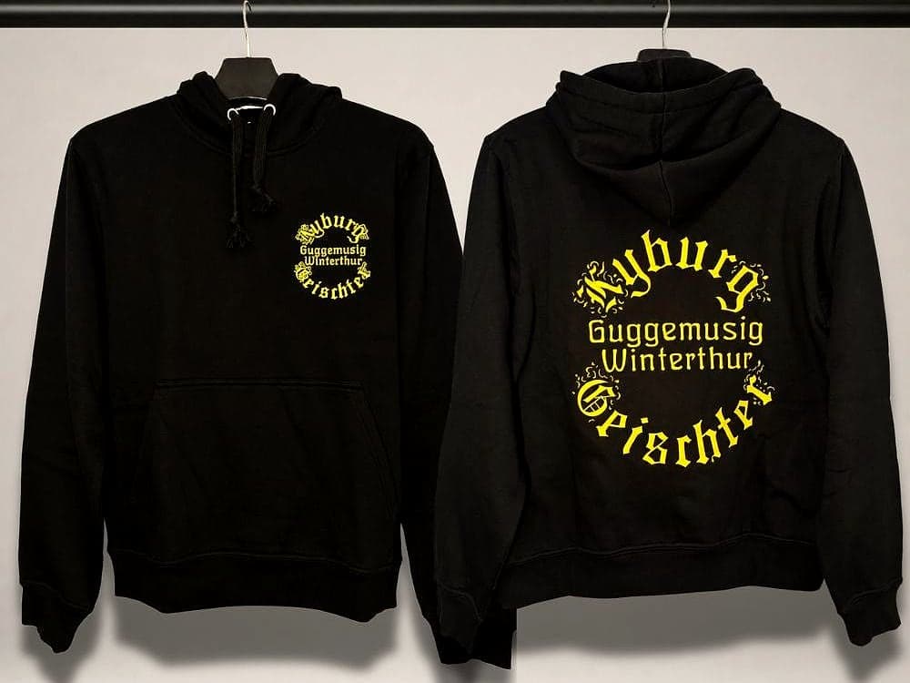 Hoodie der Kyburg Geischter Guggemusig Winterthur vorne und hinten mit gelb gesticktem Logo