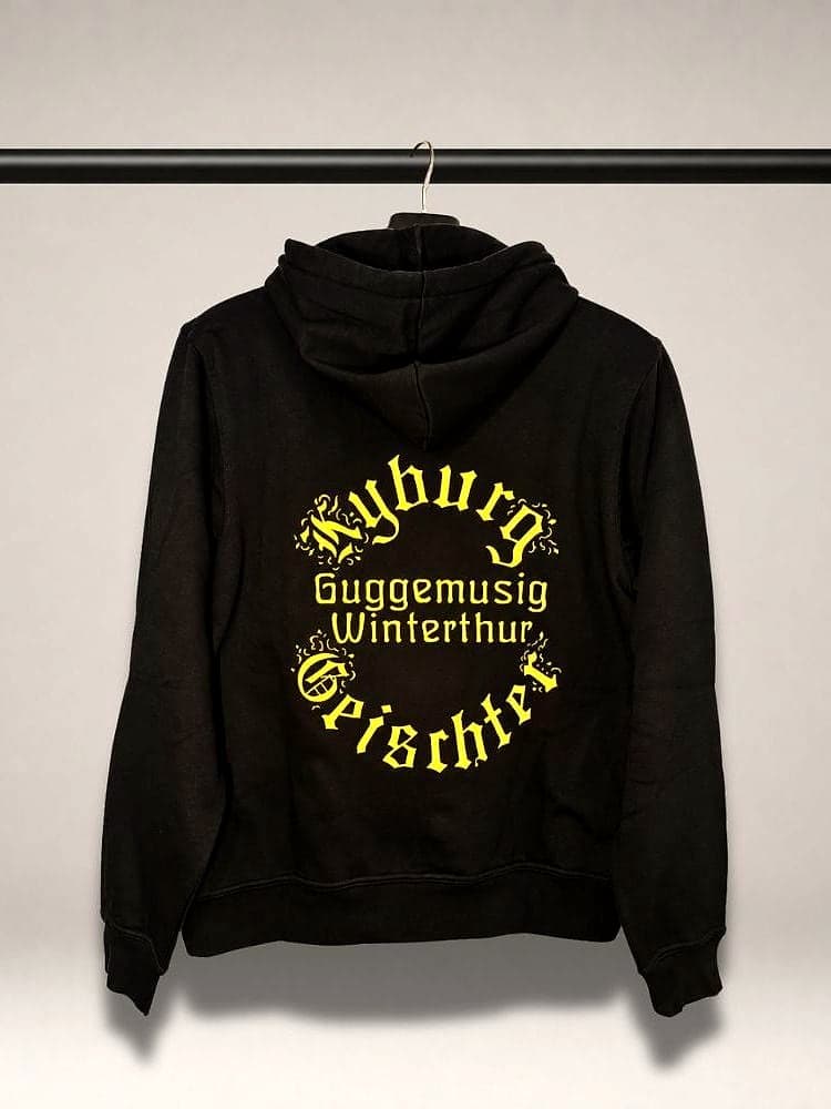 Hoodie der Kyburg Geischter Guggemusig Winterthur mit grossem gelbem Rückenlogo